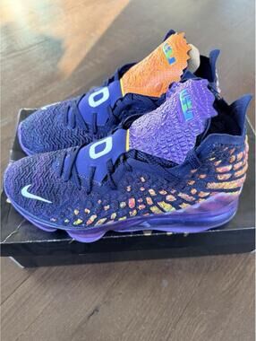 Nike LeBron 17 XVII NBA ASG Monstars Space Jam Size 9.5 Sneakers CD5050-400 NEW!